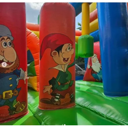 Piepūšamā atrakcija "Burvju koks"