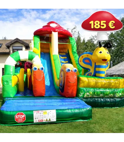 Piepūšamā atrakcija "Sēne" ar slidkalniņu, tuneli, šķēršļiem.