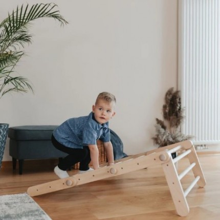 Ette Tette 4 posmu kāpelēšanas trijstūris
