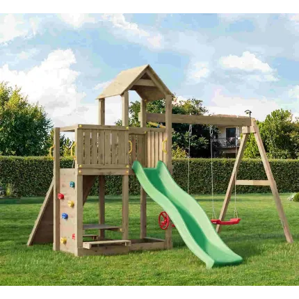 Floppi rotaļu laukums ar šūpolēm, slidklaniņu un kāpšanas sienu.