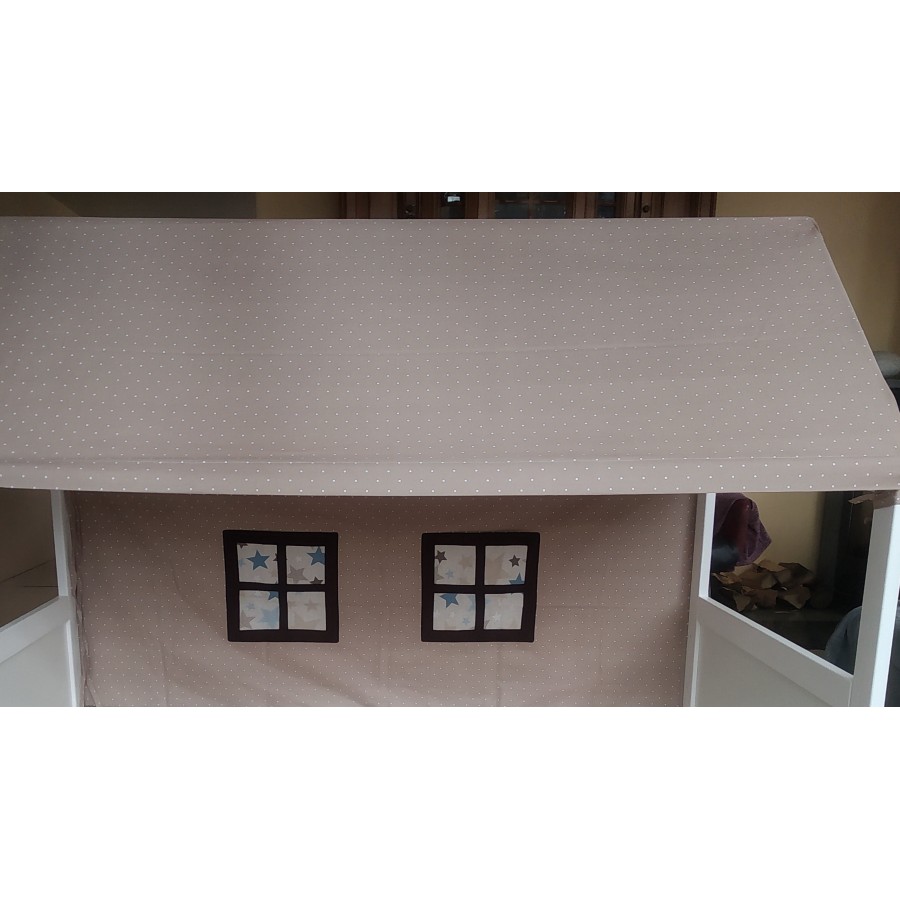 Jumtiņš gultiņai - mājiņai 