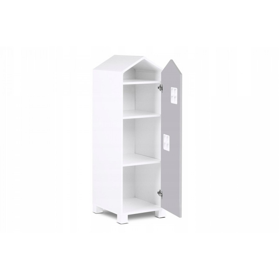 Mazais skapis ar plauktiem.