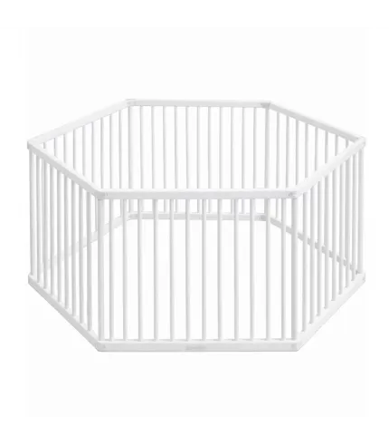 Balta bērnu sētiņa - manēža.