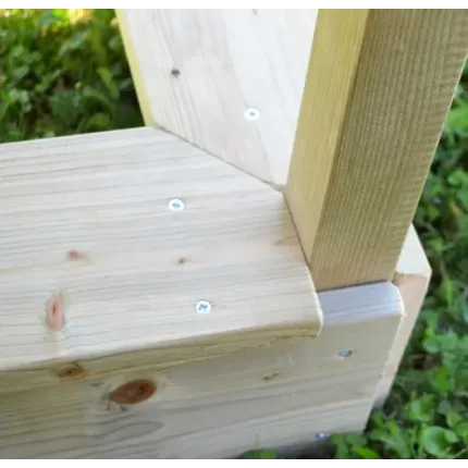 Rotaļu māja ar slidkalniņu un smilšu kasti